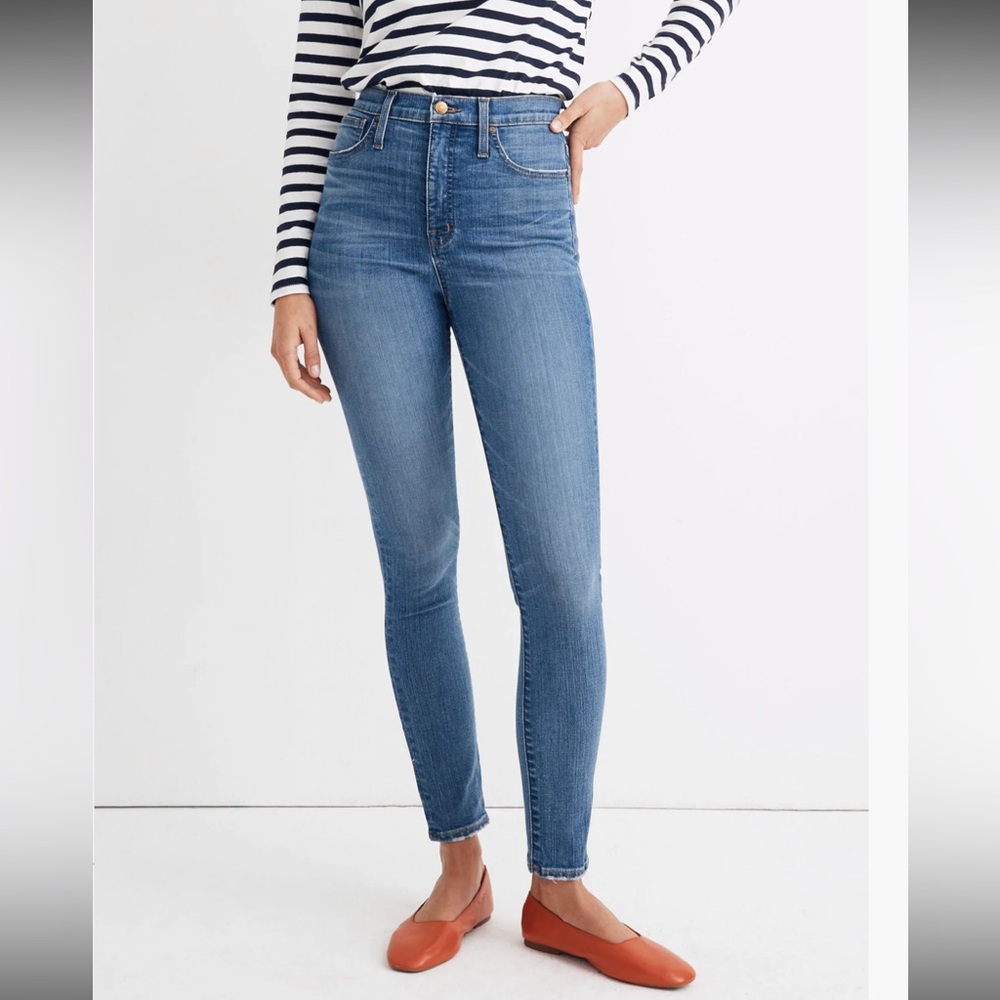 Madewell Women's 
11" High-Rise Skinny Jeans Magic Pockets Size 23